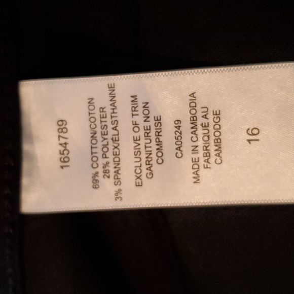 UP Crop Pull On Pant - Picture 3 of 3